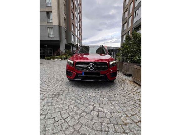 Sahibinden Mercedes - Benz GLB 200 AMG 2023 Model 