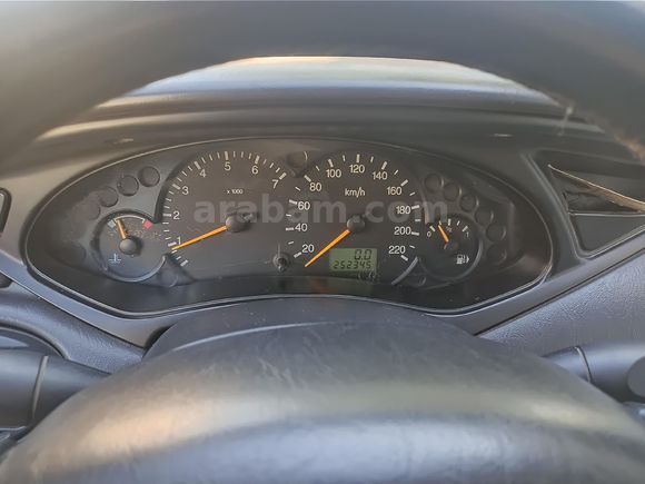 Sahibinden Ford Focus 1.6 Comfort 2004 Model