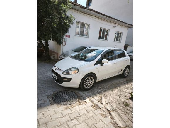 Sahibinden Fiat Punto EVO 1.3 Multijet Dynamic 2012 Model