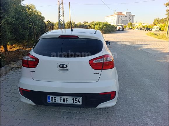 Sahibinden Kia Rio 1.4 CRDi Comfort 2015 Model