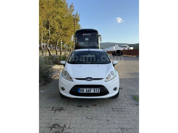 Sahibinden Ford Fiesta 1.4 TDCi Titanium X 2012 Model 