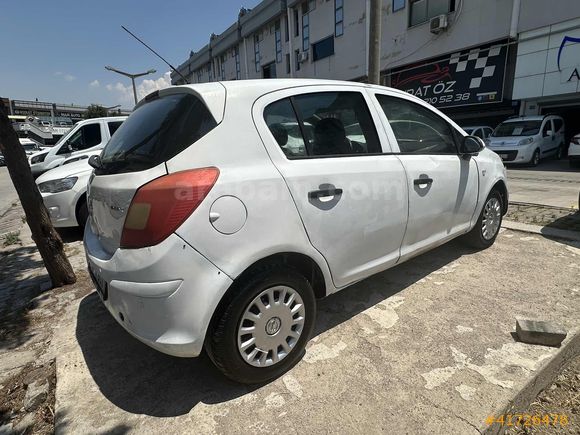 PLAKA RUHSATLI ÇALIŞIR YÜRÜR 1.3 DİZEL OPEL CORSA ESSENTİA