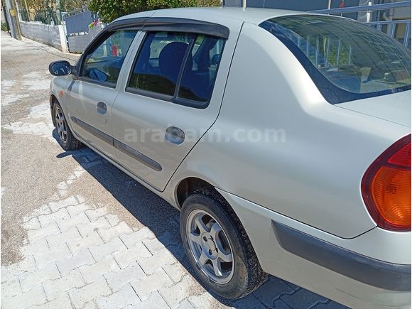 Sahibinden Renault Clio 1.5 dCi Expression 2004 Model 