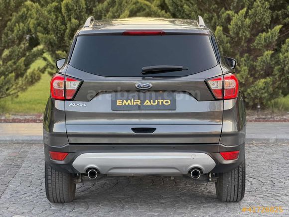 KUGA TİTANİUM ŞERİT TAKİP ÇARPIŞMA KUSURSUZ