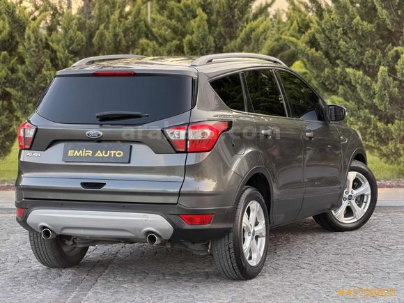 KUGA TİTANİUM ŞERİT TAKİP ÇARPIŞMA KUSURSUZ