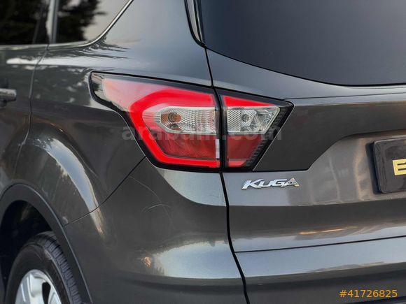 KUGA TİTANİUM ŞERİT TAKİP ÇARPIŞMA KUSURSUZ