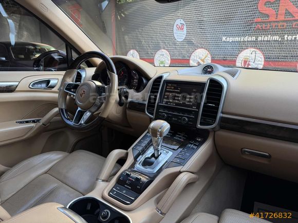 BAYİİ DOĞUŞ*PUSULA*VAKUM*PUSULA*E.BAGAJ PORSCHE CAYENNE