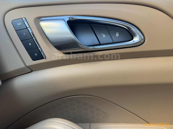 BAYİİ DOĞUŞ*PUSULA*VAKUM*PUSULA*E.BAGAJ PORSCHE CAYENNE