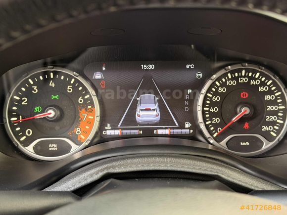 EMİR AUTO'dan RENEGADE 2015 DEĞİŞENSİZ 139 BİN KM