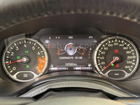EMİR AUTO'dan RENEGADE 2015 DEĞİŞENSİZ 139 BİN KM