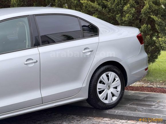 EMİR AUTO'dan JETTA 139 BİN KM BOYASIZ 2014 MODEL EMSALSİZ