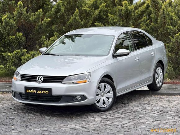 EMİR AUTO'dan JETTA 139 BİN KM BOYASIZ 2014 MODEL EMSALSİZ