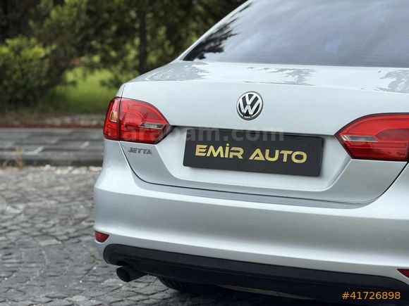 EMİR AUTO'dan JETTA 139 BİN KM BOYASIZ 2014 MODEL EMSALSİZ