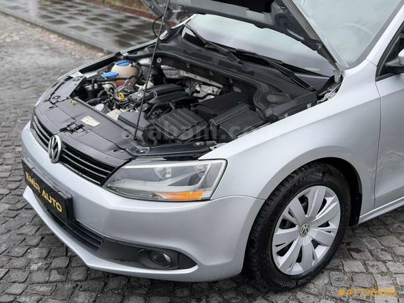 EMİR AUTO'dan JETTA 139 BİN KM BOYASIZ 2014 MODEL EMSALSİZ