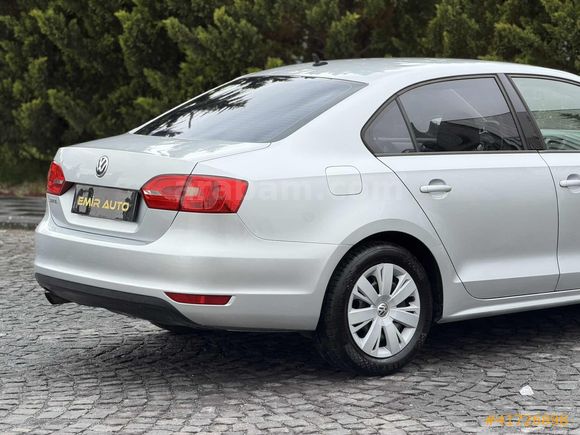 EMİR AUTO'dan JETTA 139 BİN KM BOYASIZ 2014 MODEL EMSALSİZ