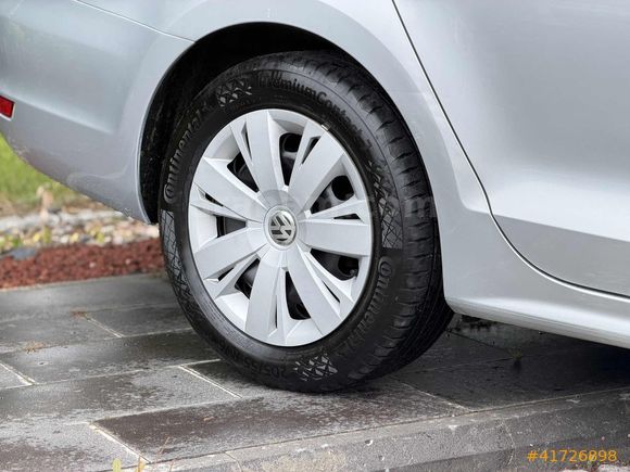 EMİR AUTO'dan JETTA 139 BİN KM BOYASIZ 2014 MODEL EMSALSİZ
