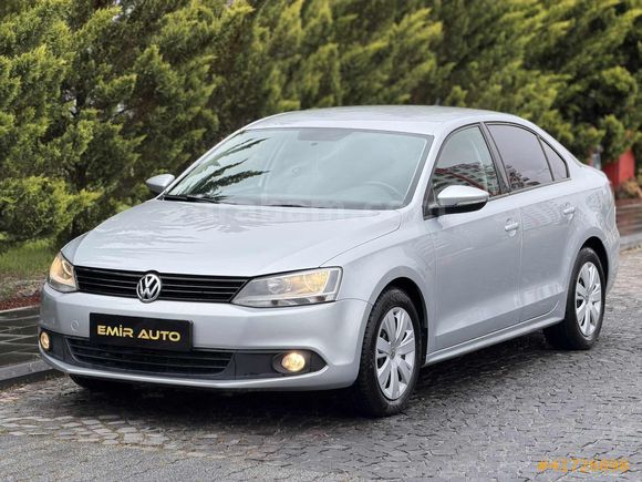 EMİR AUTO'dan JETTA 139 BİN KM BOYASIZ 2014 MODEL EMSALSİZ