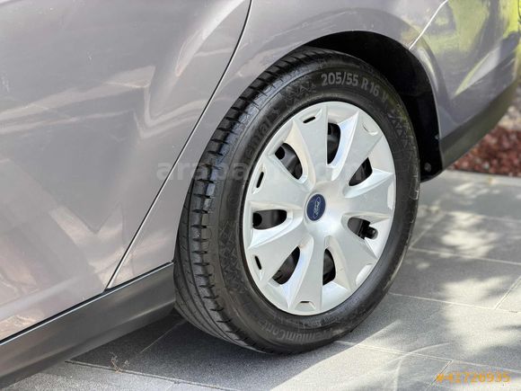 EMİR AUTO'dan FOCUS OTM. 2012 MODEL 128 BİN KM KUSURSUZ