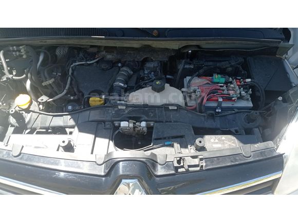 Sahibinden Renault Kangoo Multix 1.5 dCi Touch 2021 Model
