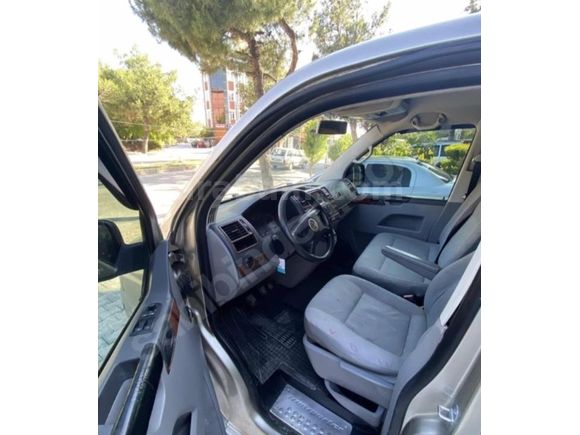 Sahibinden Volkswagen MultiVan 2.5 TDI 2005 Model  290.000 km Gri (Gümüş)