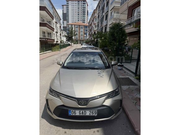 Sahibinden Toyota Corolla 1.5 Flame X-Pack 2021 Model 
