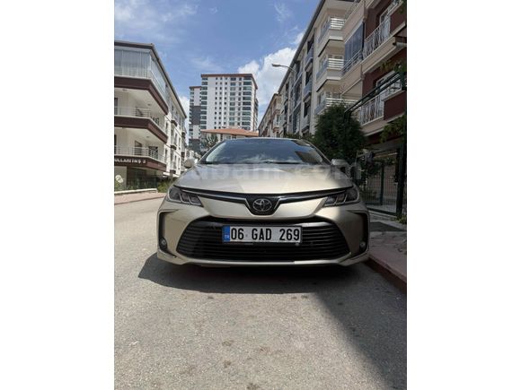 Sahibinden Toyota Corolla 1.5 Flame X-Pack 2021 Model 