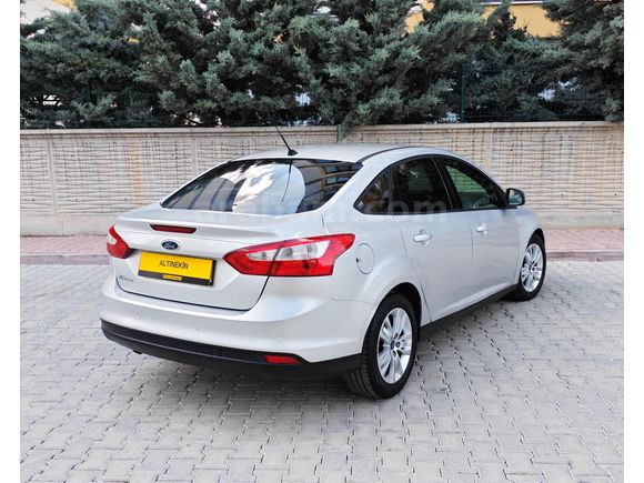 2013 MODEL DEĞİŞENSİZ FOCUS MÜKEMMEL KONDİSYON!!
