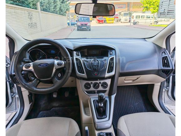 2013 MODEL DEĞİŞENSİZ FOCUS MÜKEMMEL KONDİSYON!!