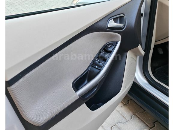 2013 MODEL DEĞİŞENSİZ FOCUS MÜKEMMEL KONDİSYON!!