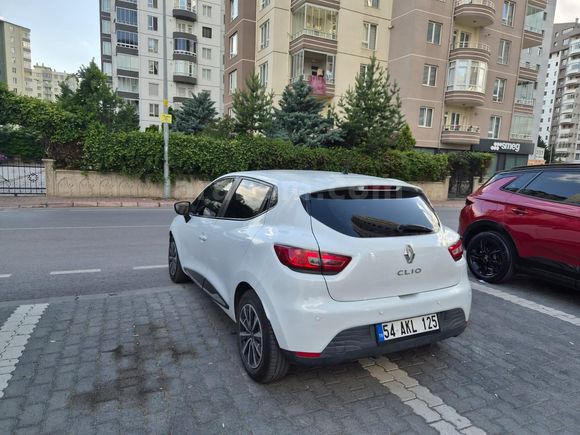 Sahibinden Renault Clio 1.2 Joy 2014 Model
