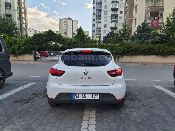 Sahibinden Renault Clio 1.2 Joy 2014 Model