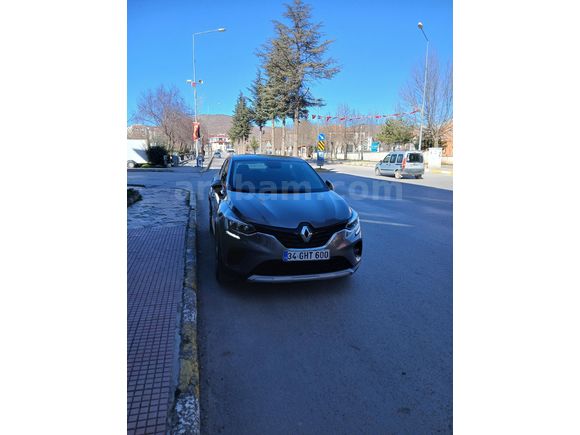 Sahibinden Renault Captur 1.3 TCe Touch Plus 2021 Model