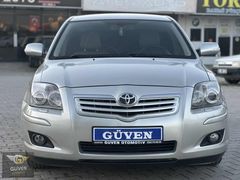 GÜVEN'den Hatasız Avensis 1.6 Elegant