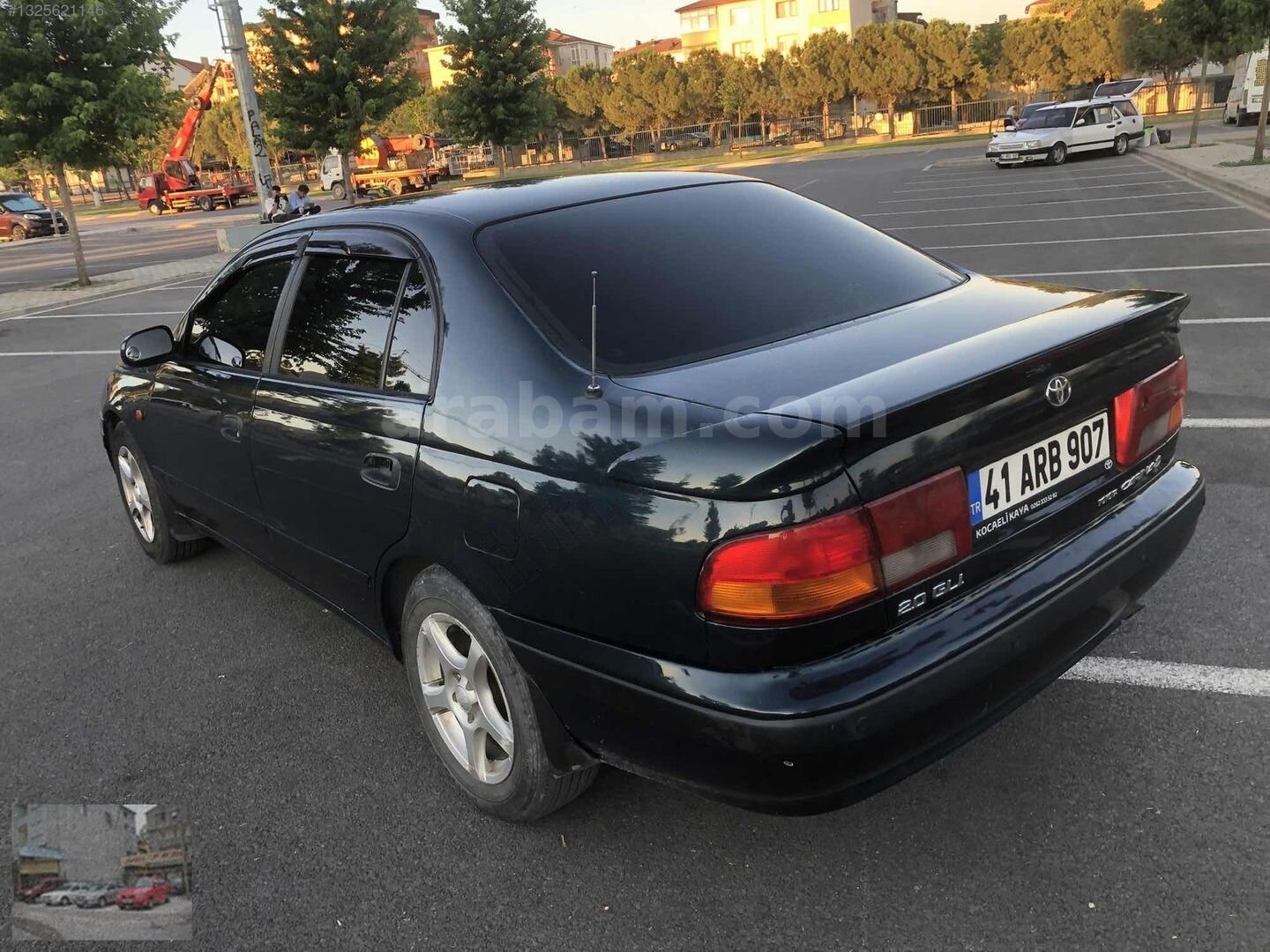 Galeriden Toyota Carina 2.0 GLi 1997 Model Kocaeli 425.000 km Yeşil 5