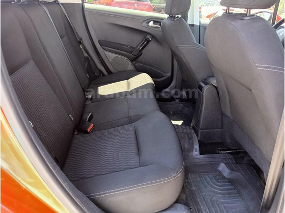 EXPERTİZ GARANTİLİ 98.000 KM DE OTOMATİK