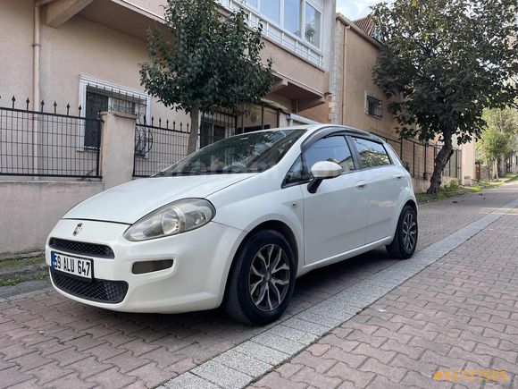 2013 ORiJİNAL 172'BİNDE BAKIMLI AİLE ARACI
