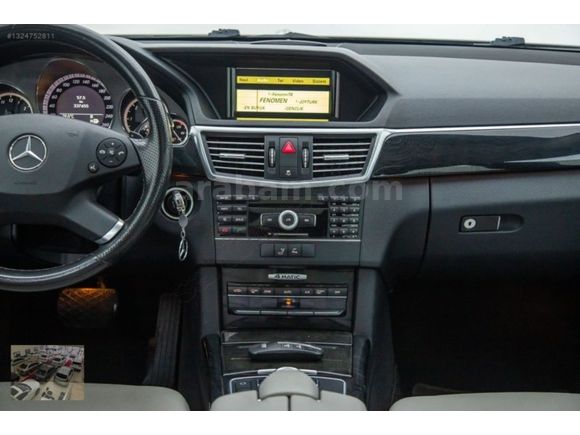 YURDUSEVEN'DEN İLANLARDA TEK STATION WAGON 350 CDI 4 MATIC