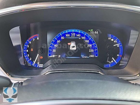 ANKA'DAN 53.000 KM BOYASIZ CAM TAVAN COROLLA 1.2T HATCHBACK