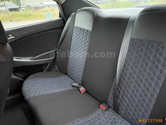 2018 ÇIKIŞLI ORJ. 128'BİNDE OTOMATİK BAKIMLI AİLE ARACI