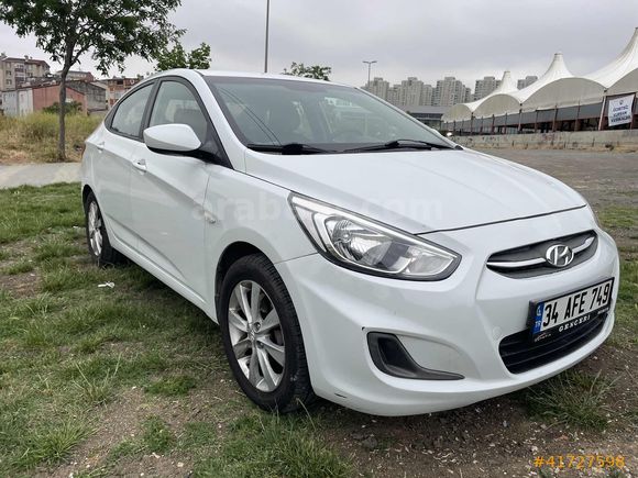 2018 ÇIKIŞLI ORJ. 128'BİNDE OTOMATİK BAKIMLI AİLE ARACI