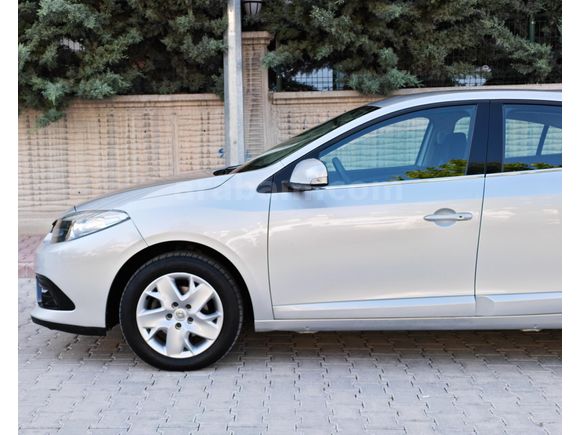 FLUENCE TOUCH PLUS DEĞİŞENSİZ SADECE 3 PARÇA BOYALI EMSALSİZ !!