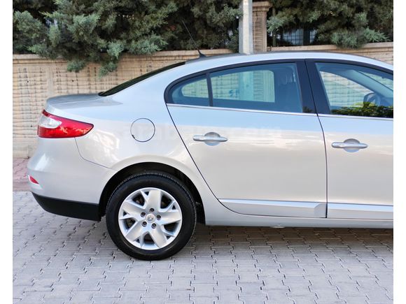 FLUENCE TOUCH PLUS DEĞİŞENSİZ SADECE 3 PARÇA BOYALI EMSALSİZ !!