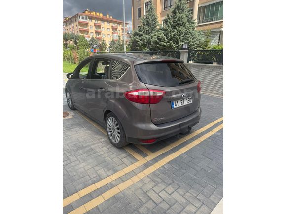 Sahibinden Ford C-Max 1.6 TDCi Titanium X 2012 Model Kocaeli