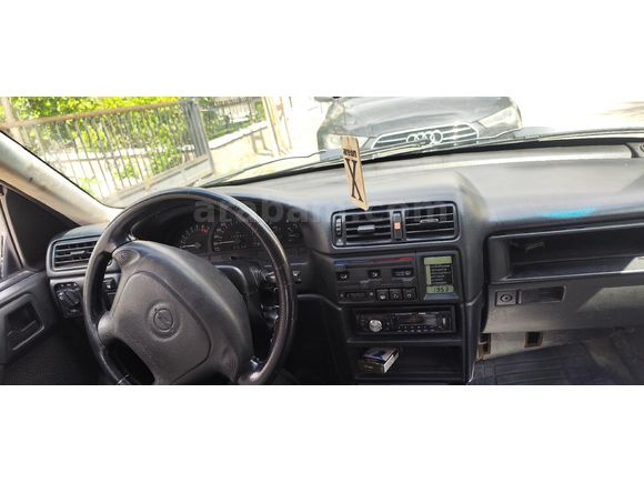 Sahibinden Opel Vectra 2.0 1996 Model