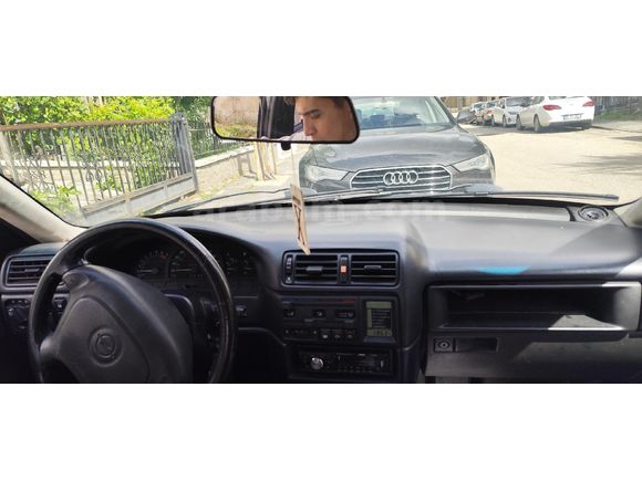 Sahibinden Opel Vectra 2.0 1996 Model