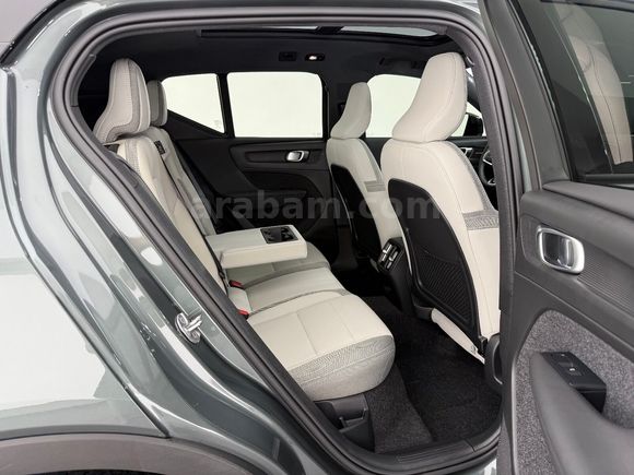 otomobil Volvo EX40 Single Motor Extended Range Ultra