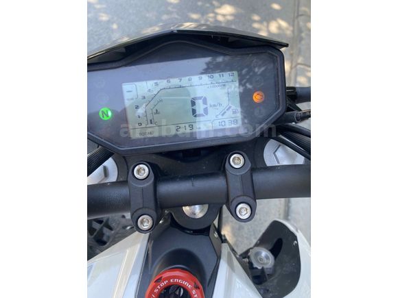 Sıfırdan farksız. 240 km de. 