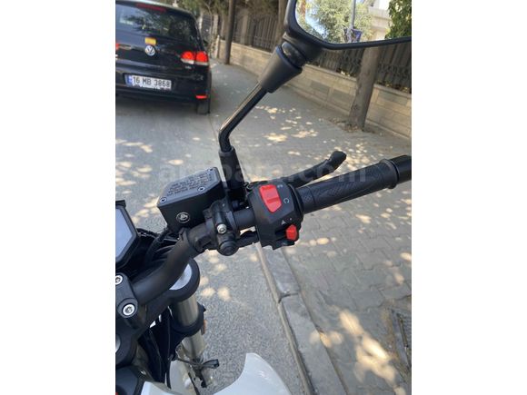Sıfırdan farksız. 240 km de. 