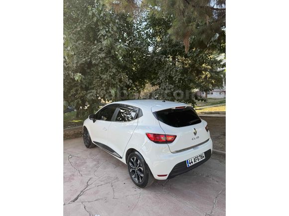 Sahibinden Renault Clio 0.9 TCe Joy 2020 Model 