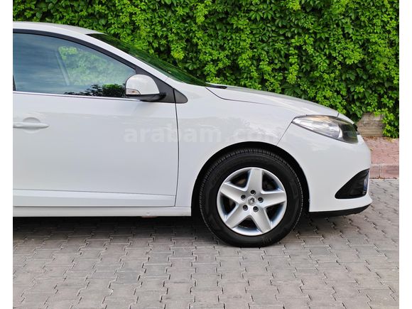 2014 MODEL 181 BİNDE TEK ELDEN EMSALSİZ FLUENCE TOUCH!!